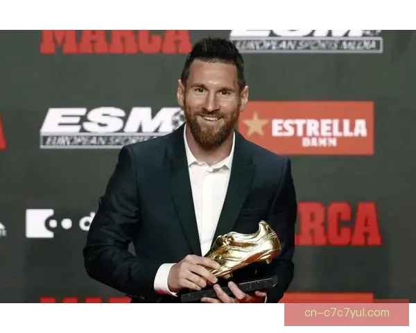 两场两失误梅西保镖再送礼引狂欢